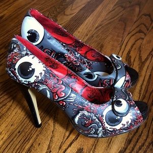 Iron Fist Oh No eyeball peep toe pumps